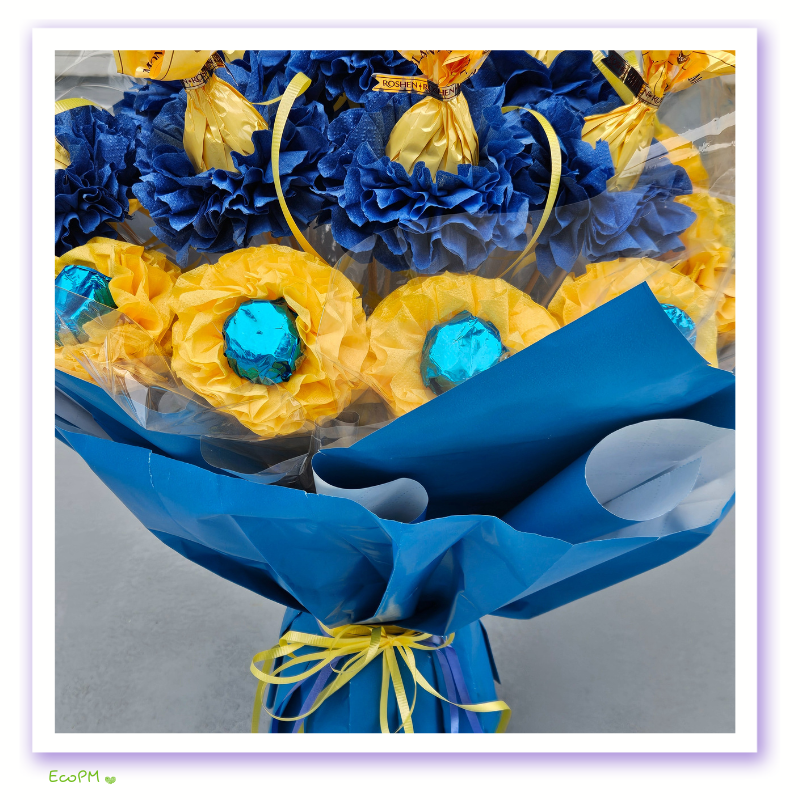 blue-yellow-chocolate-bouquet-wrapping.jpg