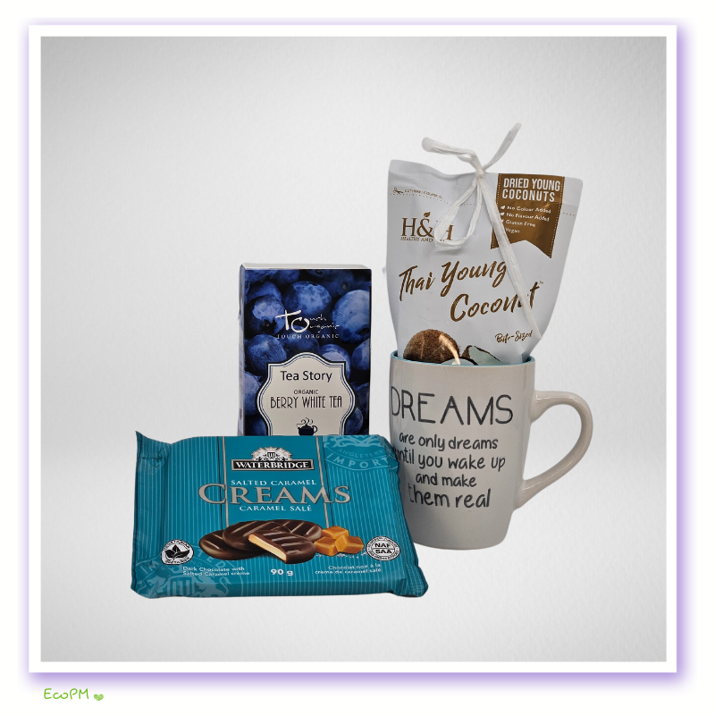 organic-tea-coconut-bites-gift-set.jpg Eco-friendly gift set with organic tea and coconut bites in a teal box